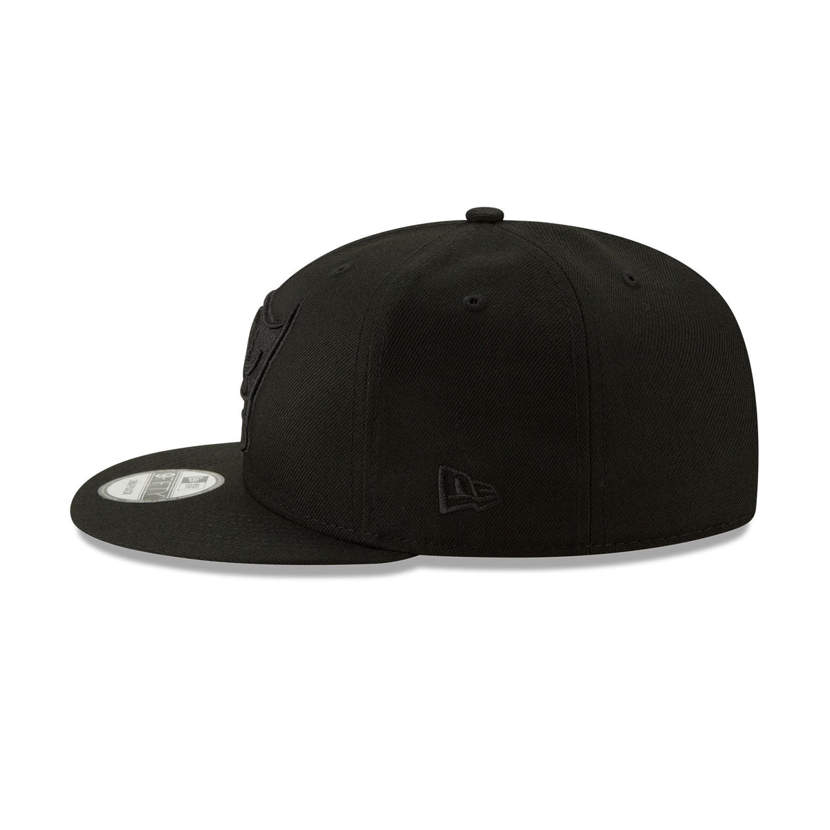 Tampa Bay Buccaneers Basic Black on Black 9FIFTY Snapback