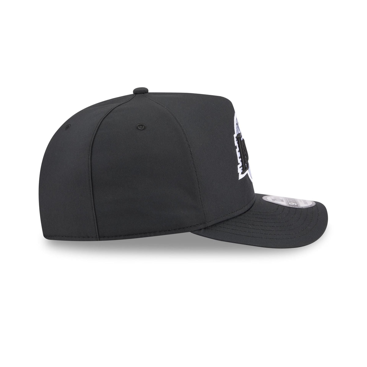 Los Angeles Lakers GORE-TEX Black 9FIFTY A-Frame Snapback Hat