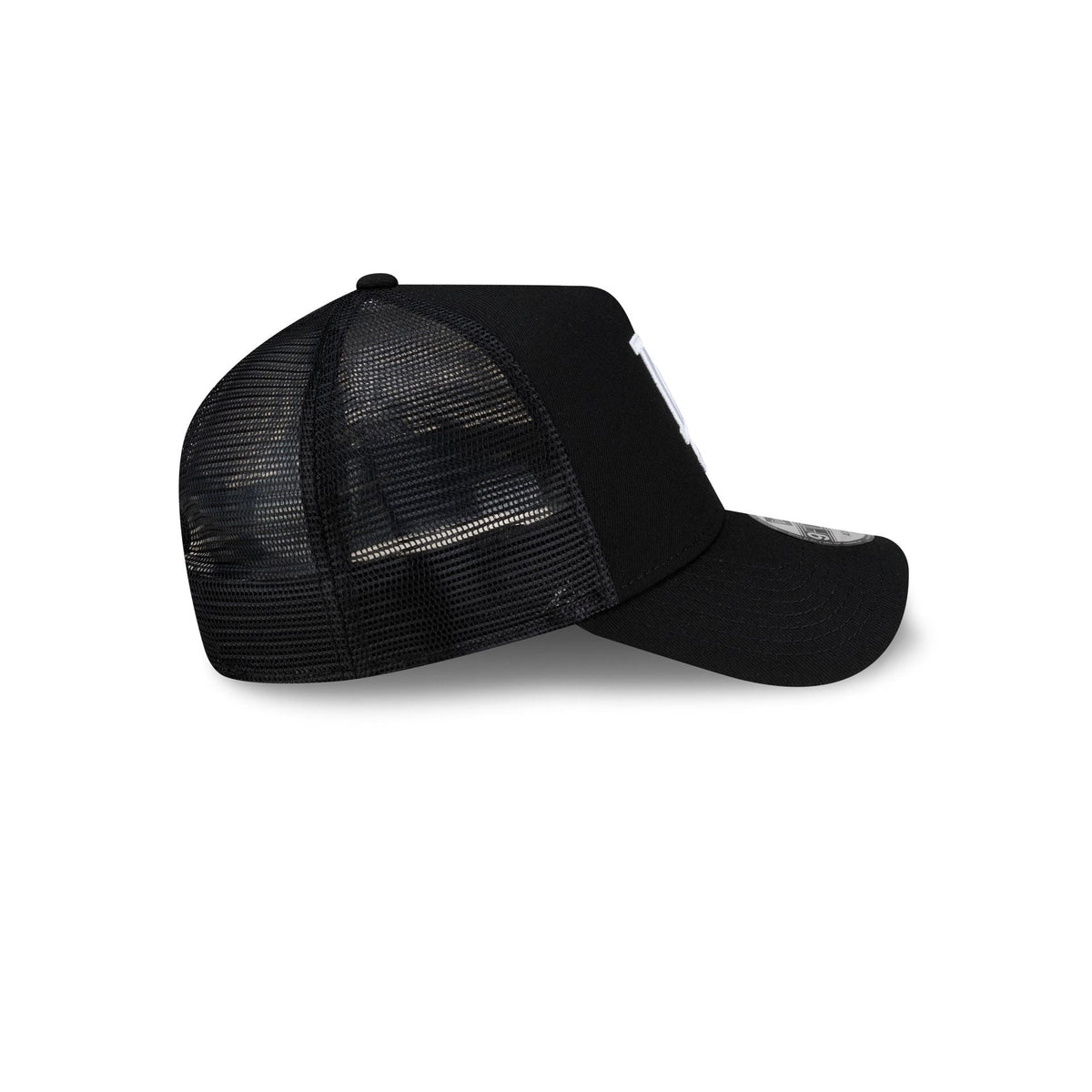 Los Angeles Dodgers Side Script Black 9FORTY A-Frame Trucker Hat